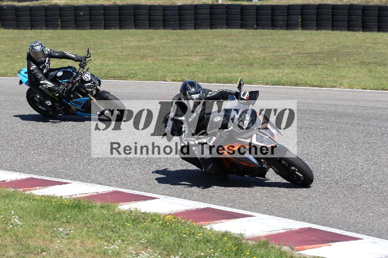 /Archiv-2025/48 25.08.2025 Cornu Master School ADR/gruen-vert/26